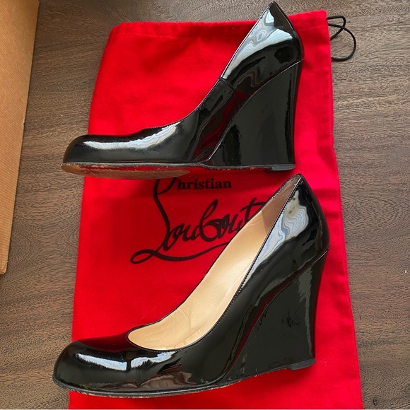 Louboutin Luboutin black patent wedge heels with box - Picture 1 of 8